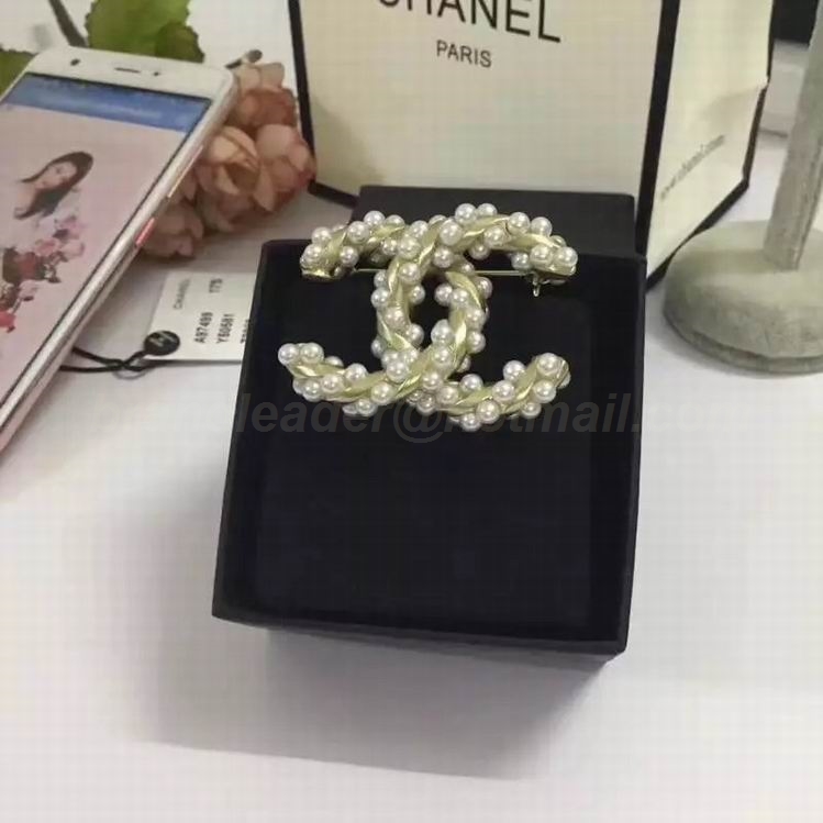 Chanel Brooch 156